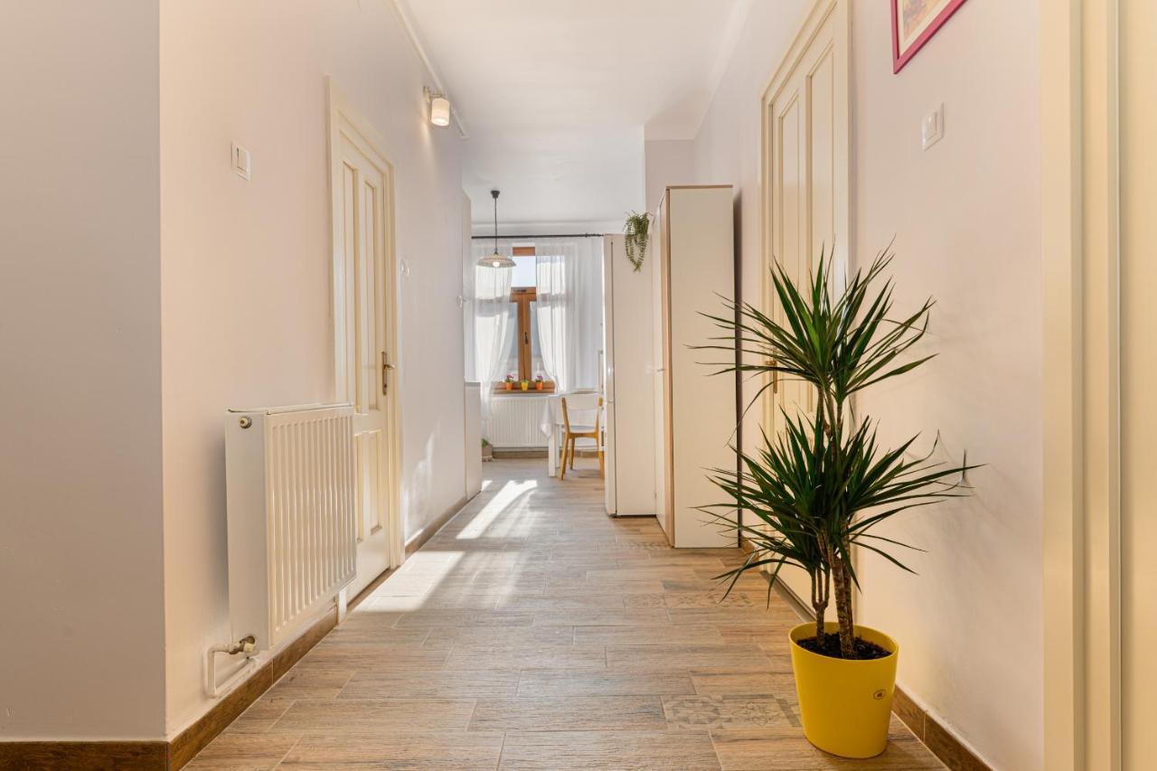 Chic&View Brasov Apartment Esterno foto
