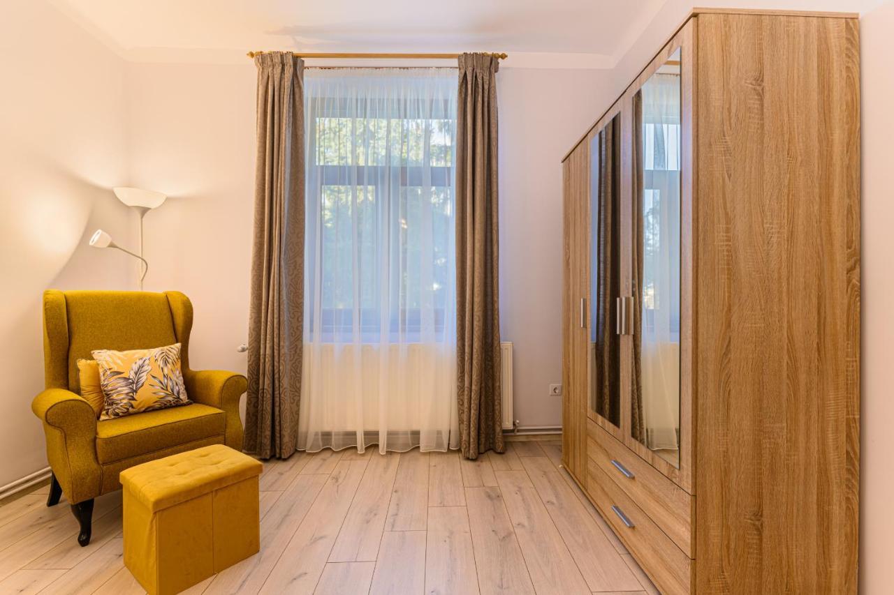 Chic&View Brasov Apartment Esterno foto