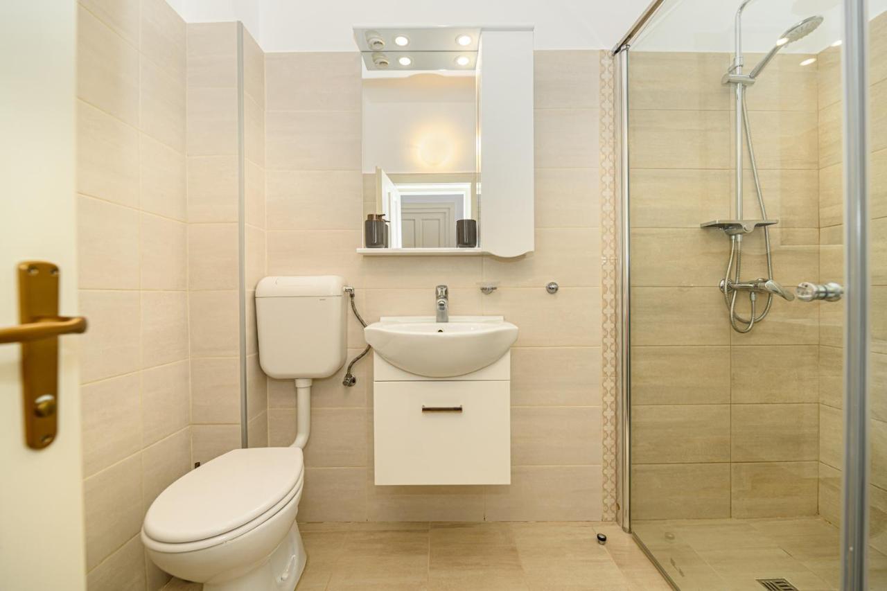 Chic&View Brasov Apartment Esterno foto