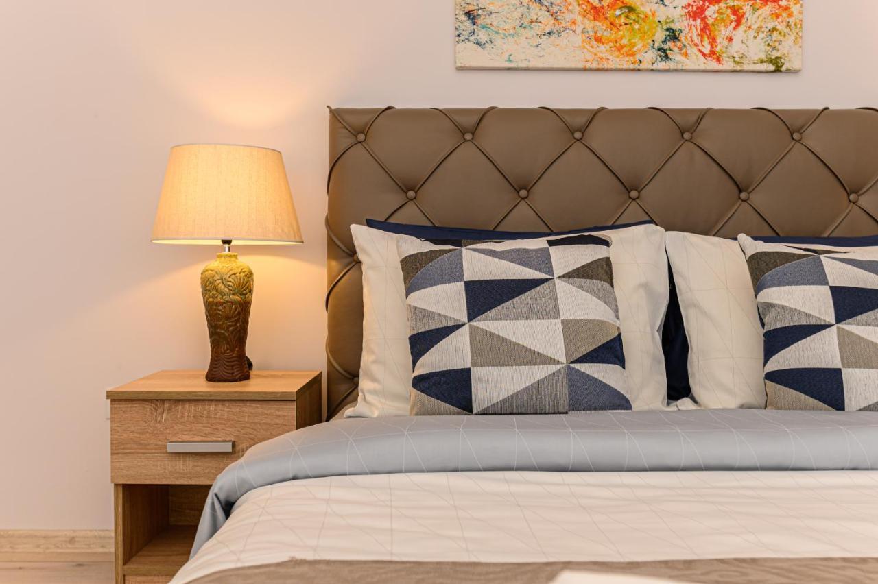 Chic&View Brasov Apartment Esterno foto